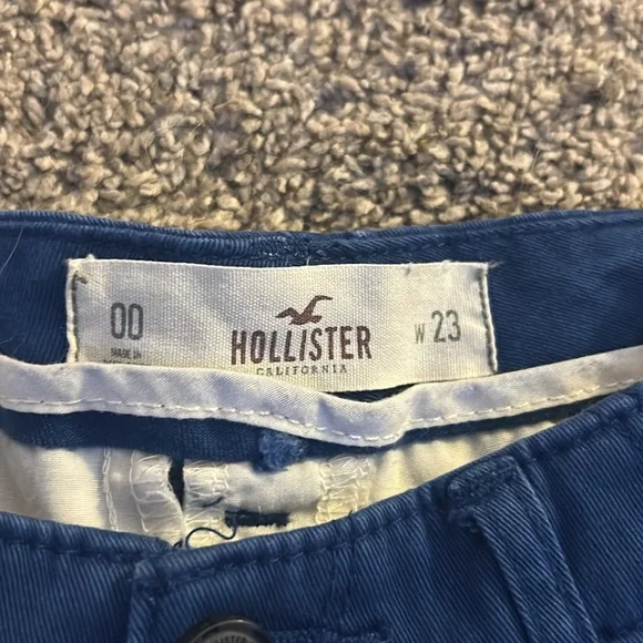 Hollister Blue Cargo Shorts Lightweight Summer Style - Picture 3 of 3